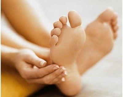 CÁCH TRỊ HÔI CHÂN TRIỆT ĐỂ?